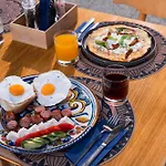 Riva Aparthotel 4*