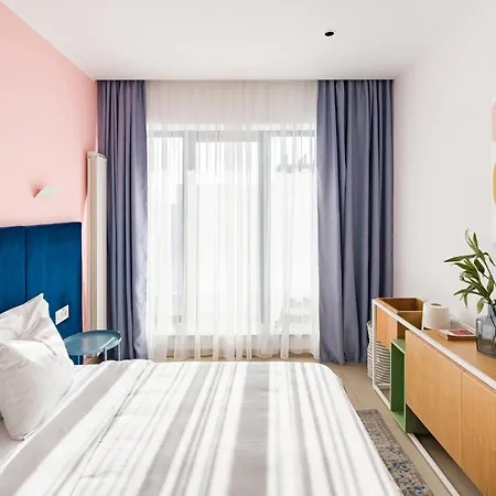 Riva Mamaia